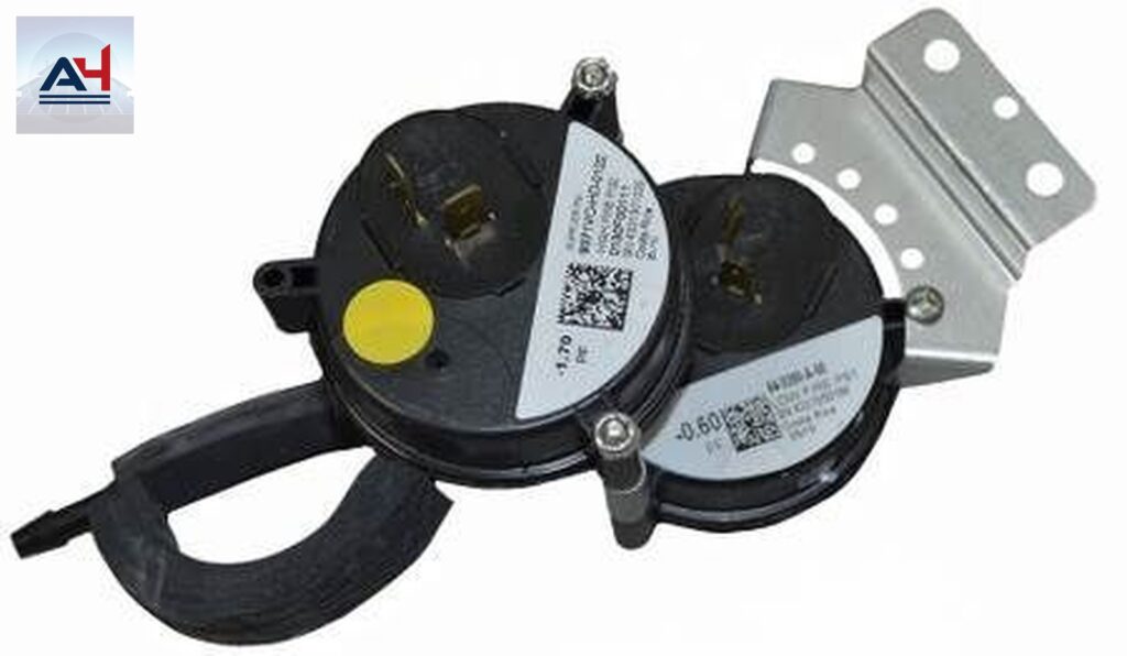 Goodman 0130F00251 -0.6/-1.4 in. WC 2-Stage SPST Dual Air Pressure