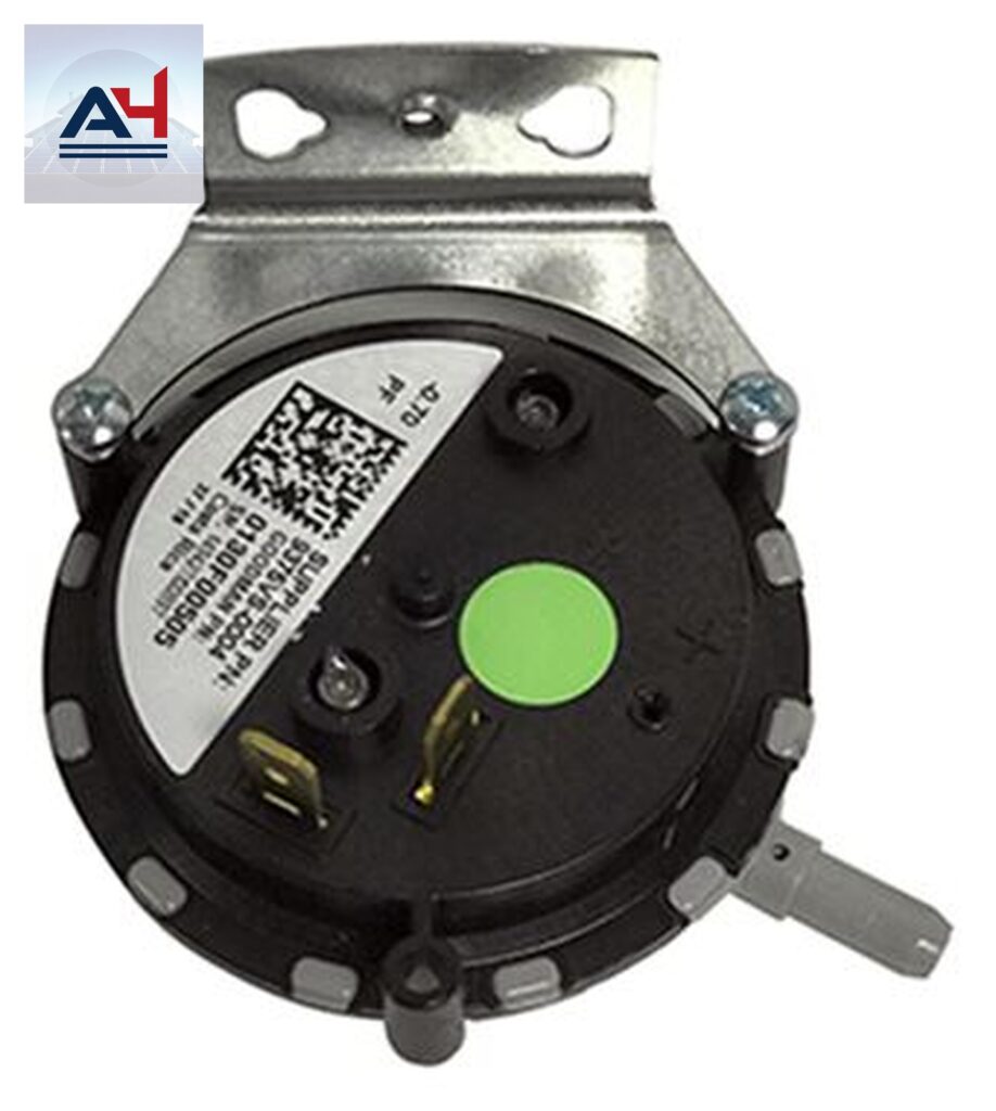 Goodman 0130F00505 -0.7 in. WC SPST Pressure Switch