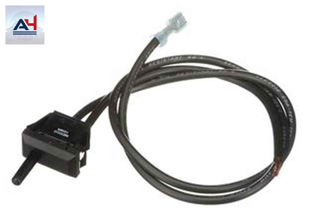 Goodman B1370820 HVAC Door Switch with Wire