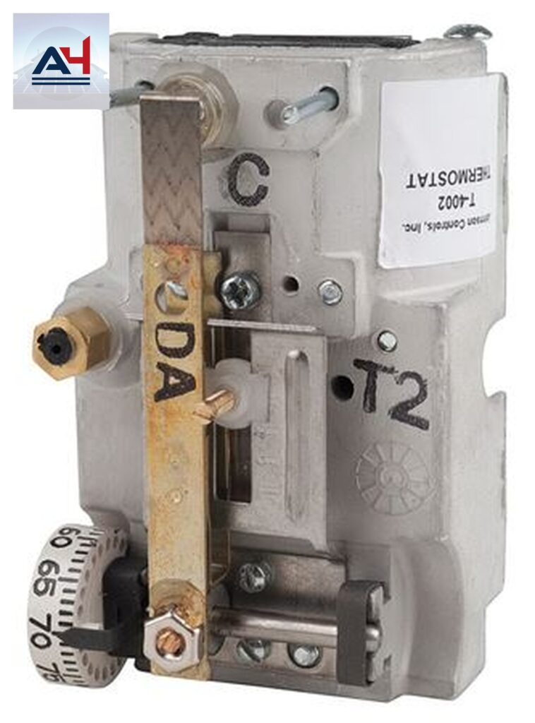 Johnson T-4002-202 Controls T-4002-202 Pneumatic High Volume Output Non-Programmable Thermostat